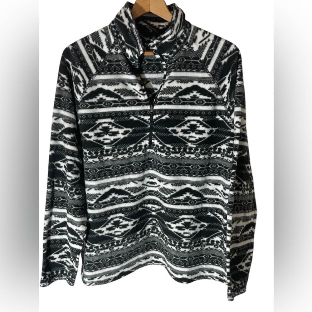 C31- Women’s XXL - Eddie Bauer Fleece Pullover